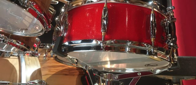 LALITE MAPLE DELUXE – RED SPARKLE 14″x5,5″