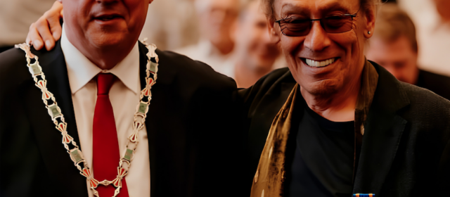 Alex Van Halen fait Chevalier au Pays-Bas